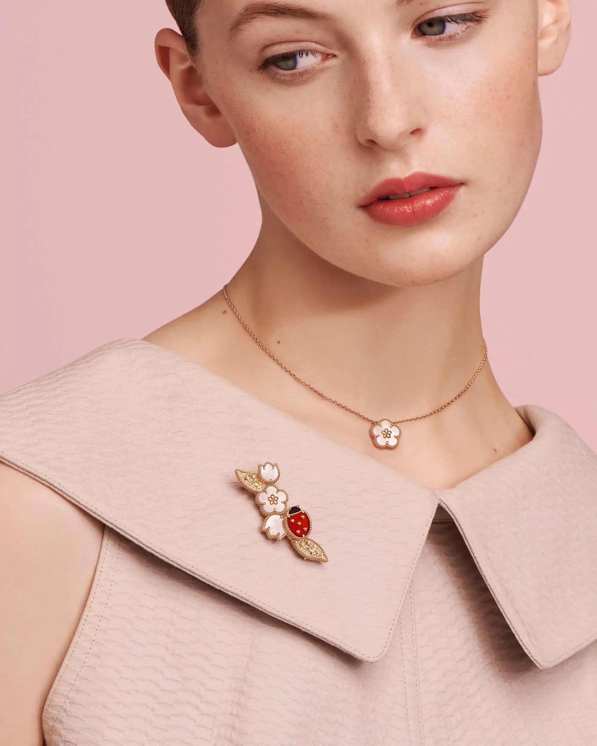 Luxury Jewellry brand. Annual Report Design